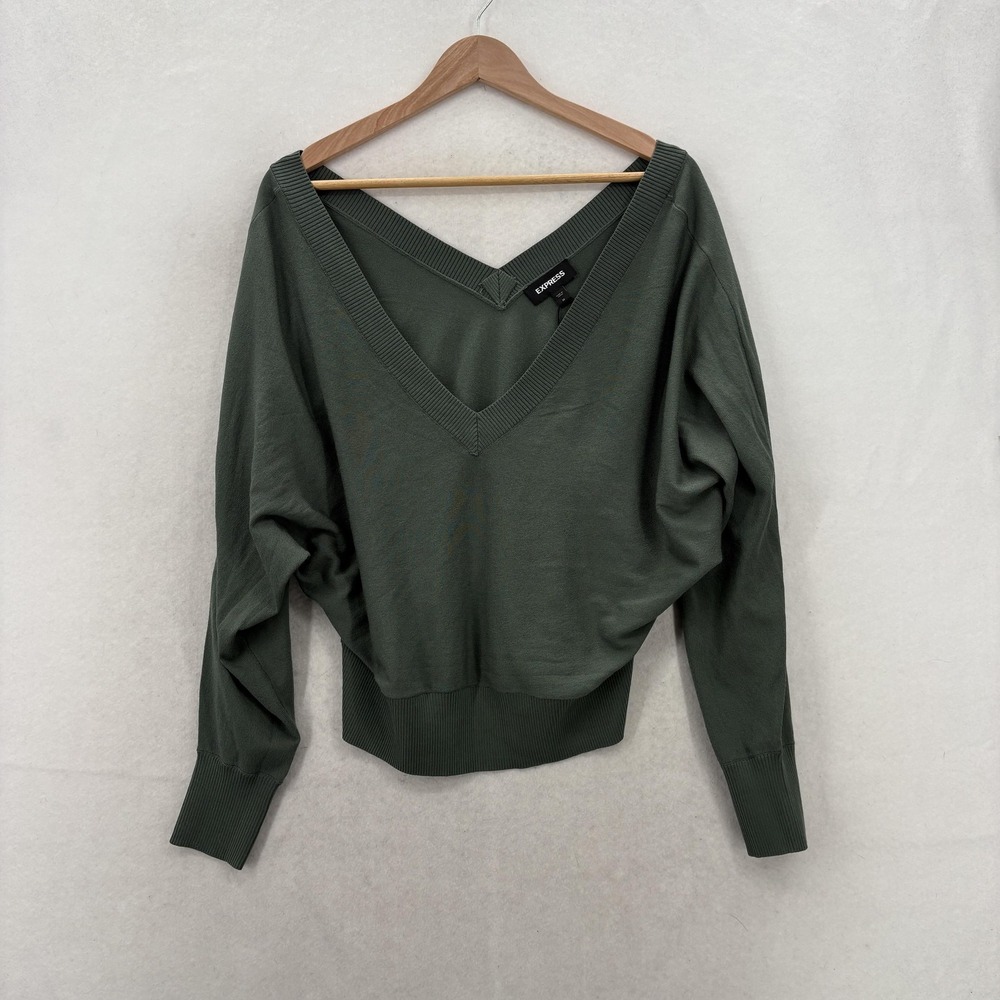 Express Sweater Womens Medium Green V Neck Dolman Sleeve Pullover Knit Cozy NWT